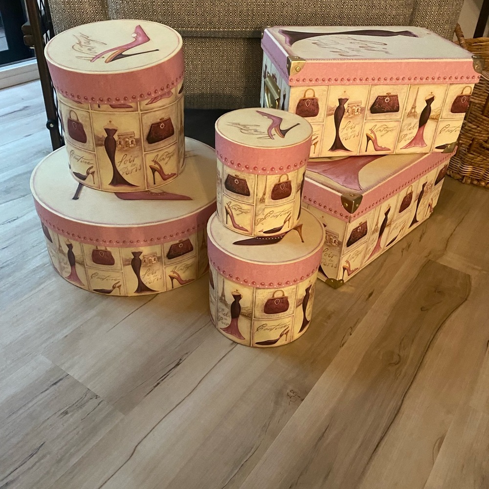 Set of 6 Closet or Glam room storage decor
